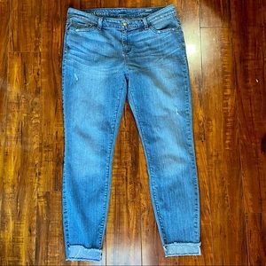 Vineyard Vines Step Hem Skinny Jeans 10 Breakwater